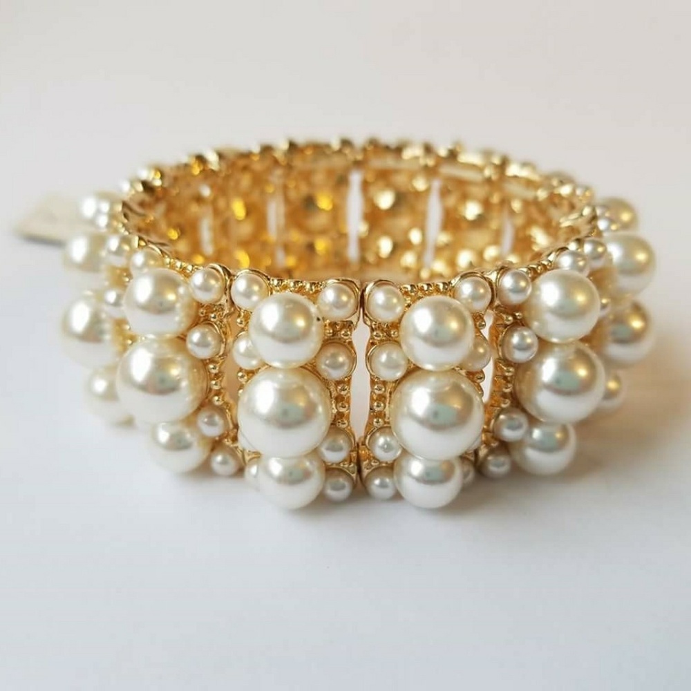 Pearl Statement Bracelet